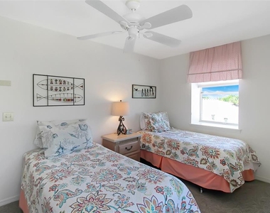 1304 Siesta Bayside Drive - Photo Thumbnail 35