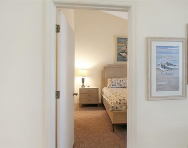 1304 Siesta Bayside Drive - Photo Thumbnail 21