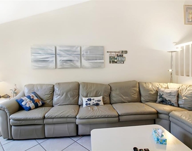 1304 Siesta Bayside Drive - Photo Thumbnail 15
