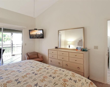 1304 Siesta Bayside Drive - Photo Thumbnail 24