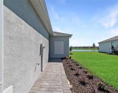 8829 Saint Kitts Circle - Photo Thumbnail 2
