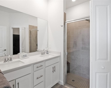 8829 Saint Kitts Circle - Photo Thumbnail 37