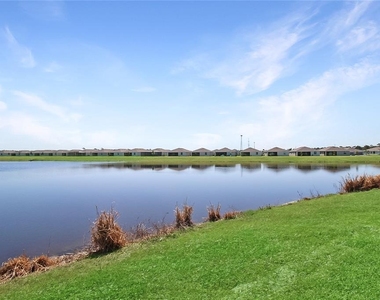 8829 Saint Kitts Circle - Photo Thumbnail 31