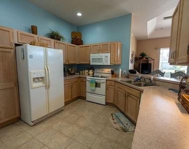 8363 Sago Court - Photo Thumbnail 5
