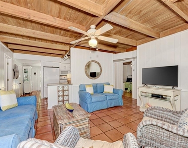 5216 Calle De Costa Rica - Photo Thumbnail 8