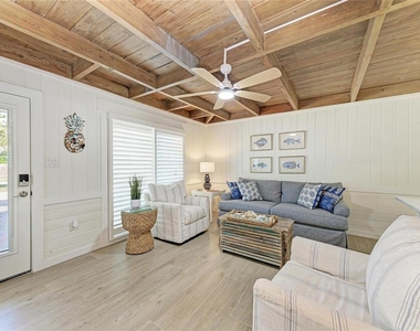 5216 Calle De Costa Rica - Photo Thumbnail 11
