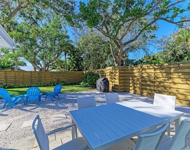 5216 Calle De Costa Rica - Photo Thumbnail 37