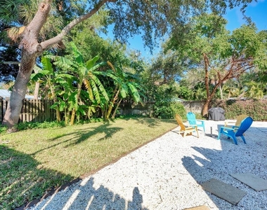 5216 Calle De Costa Rica - Photo Thumbnail 31