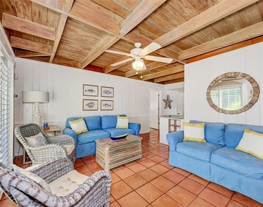 5216 Calle De Costa Rica - Photo Thumbnail 6