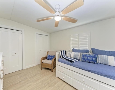 5216 Calle De Costa Rica - Photo Thumbnail 30