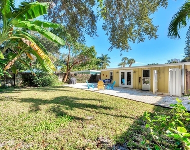 5216 Calle De Costa Rica - Photo Thumbnail 32