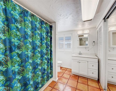5216 Calle De Costa Rica - Photo Thumbnail 28