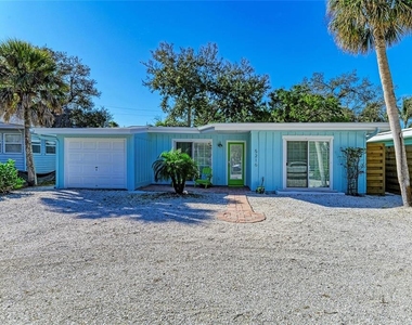 5216 Calle De Costa Rica - Photo Thumbnail 7