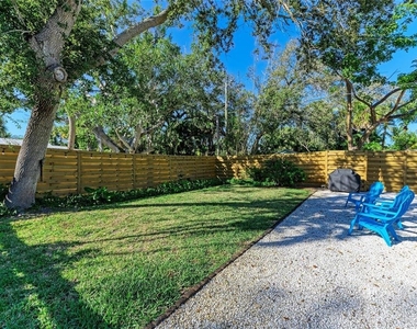 5216 Calle De Costa Rica - Photo Thumbnail 36