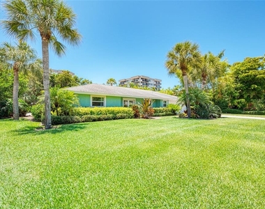 5640 Cape Leyte Drive - Photo Thumbnail 5