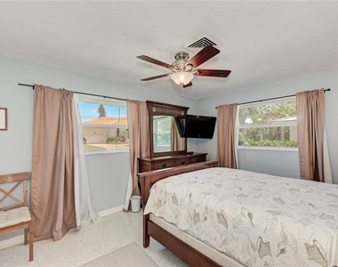 5640 Cape Leyte Drive - Photo Thumbnail 30