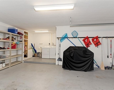 5577 Contento Drive - Photo Thumbnail 29