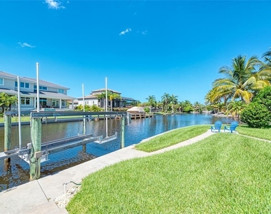 5577 Contento Drive - Photo Thumbnail 33