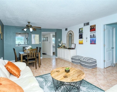 116 Vista Hermosa Circle - Photo Thumbnail 10