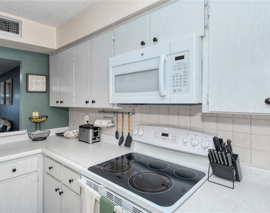 116 Vista Hermosa Circle - Photo Thumbnail 17