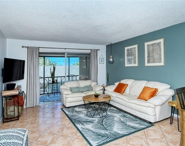 116 Vista Hermosa Circle - Photo Thumbnail 6