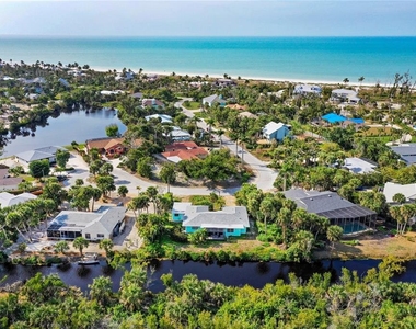 1057 Blue Heron Drive - Photo Thumbnail 6