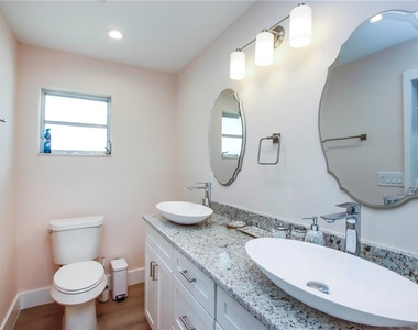 1057 Blue Heron Drive - Photo Thumbnail 22
