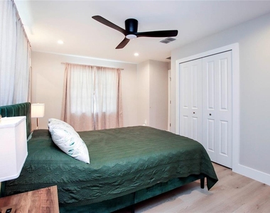 1057 Blue Heron Drive - Photo Thumbnail 43