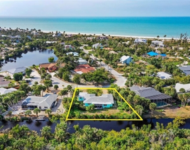 1057 Blue Heron Drive - Photo Thumbnail 5
