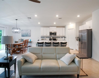 1346 Fireside Street - Photo Thumbnail 27