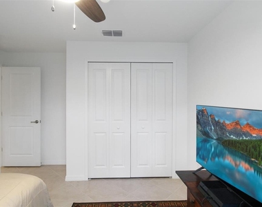 1346 Fireside Street - Photo Thumbnail 6