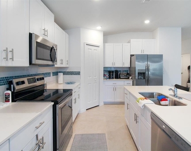 1346 Fireside Street - Photo Thumbnail 19