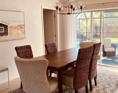 2908 Captiva Drive - Photo Thumbnail 5