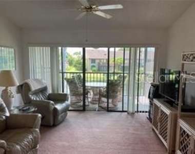 5555 Ashton Way - Photo Thumbnail 12