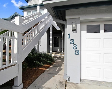 1333 Siesta Bayside Drive - Photo Thumbnail 1