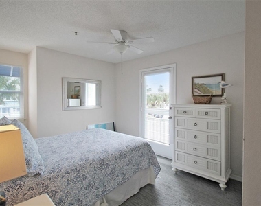 1275 Siesta Bayside Drive - Photo Thumbnail 32