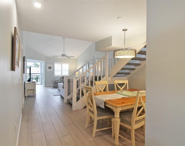 1275 Siesta Bayside Drive - Photo Thumbnail 12