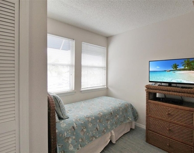 1275 Siesta Bayside Drive - Photo Thumbnail 37