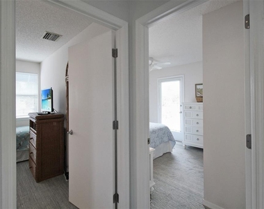 1275 Siesta Bayside Drive - Photo Thumbnail 31