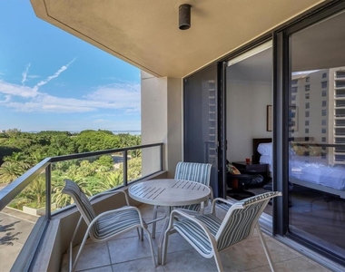 1211 Gulf Of Mexico Drive - Photo Thumbnail 24