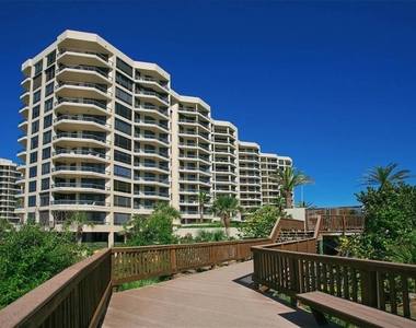 1211 Gulf Of Mexico Drive - Photo Thumbnail 1
