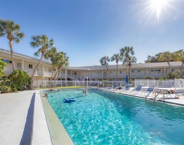 500 S Washington Drive - Photo Thumbnail 26