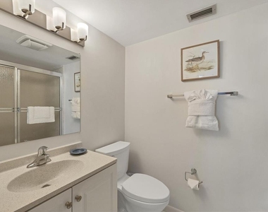 500 S Washington Drive - Photo Thumbnail 14