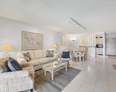 500 S Washington Drive - Photo Thumbnail 1