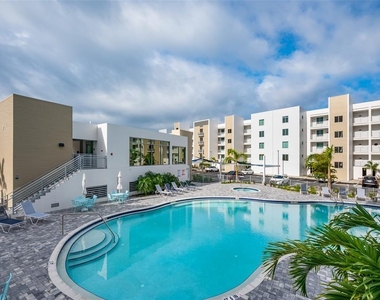 1703 N Tamiami Trail - Photo Thumbnail 16