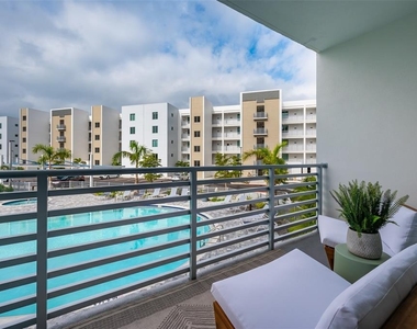 1703 N Tamiami Trail - Photo Thumbnail 20