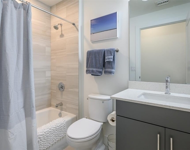 1703 N Tamiami Trail - Photo Thumbnail 35