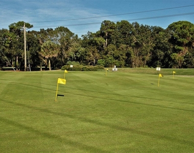 4462 Weybridge Street - Photo Thumbnail 49