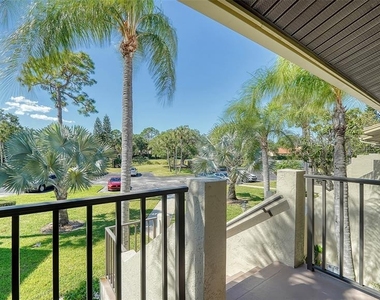 4462 Weybridge Street - Photo Thumbnail 2