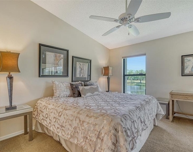 4462 Weybridge Street - Photo Thumbnail 20